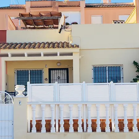 La Mata Apartment *